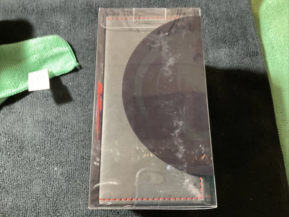 BCW Deck Vault Black LX 80 Deck Box Magnetic Leatherette 80 w/ Dice Tray,,,,,, - Image 4 of 4