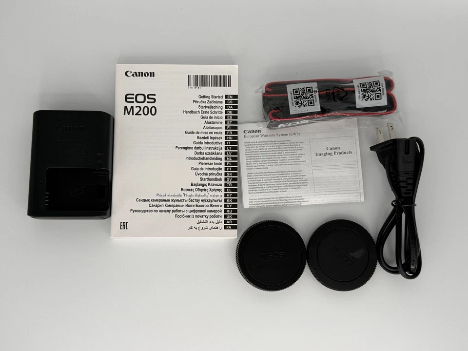 Canon EOS M200 24.1 MP Camera, Black, 15-45mm lens, Lowepro Case, B+W filter - Image 2 of 4