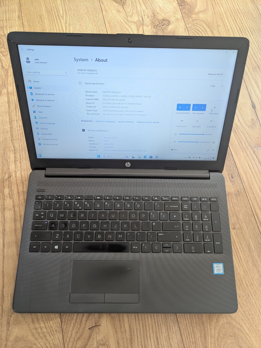 HP 250 G7 《第8世代 Core i5 8265U 1.60GHz / 8GB / SSD 256GB / DVD