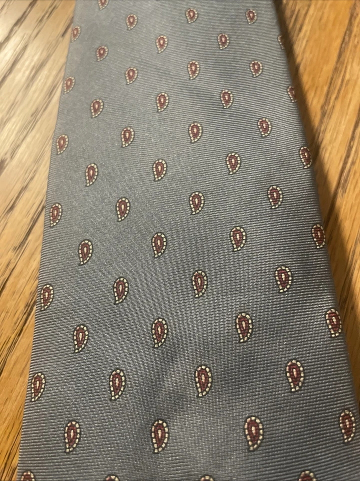 Corbata vintage usada en excelente estado Carson Pirie Scott seda cachemira foulard para hombre hecha en EE. UU. Foto 3 de 4