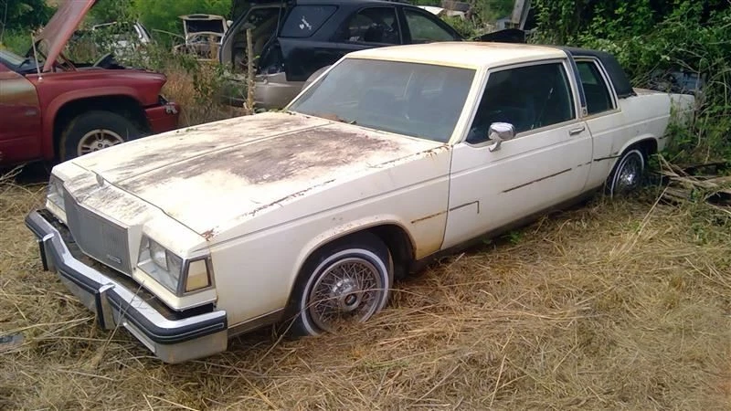 Passenger Right Fender Sedan With Cornering Lamps Fits 80-85 Buick Lesabre OEM - Image 2 of 4