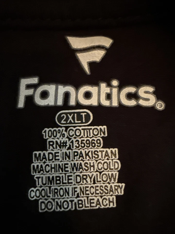 Men's  Black Chicago Sky City Pride T-Shirt 2XLT - Image 4 of 4