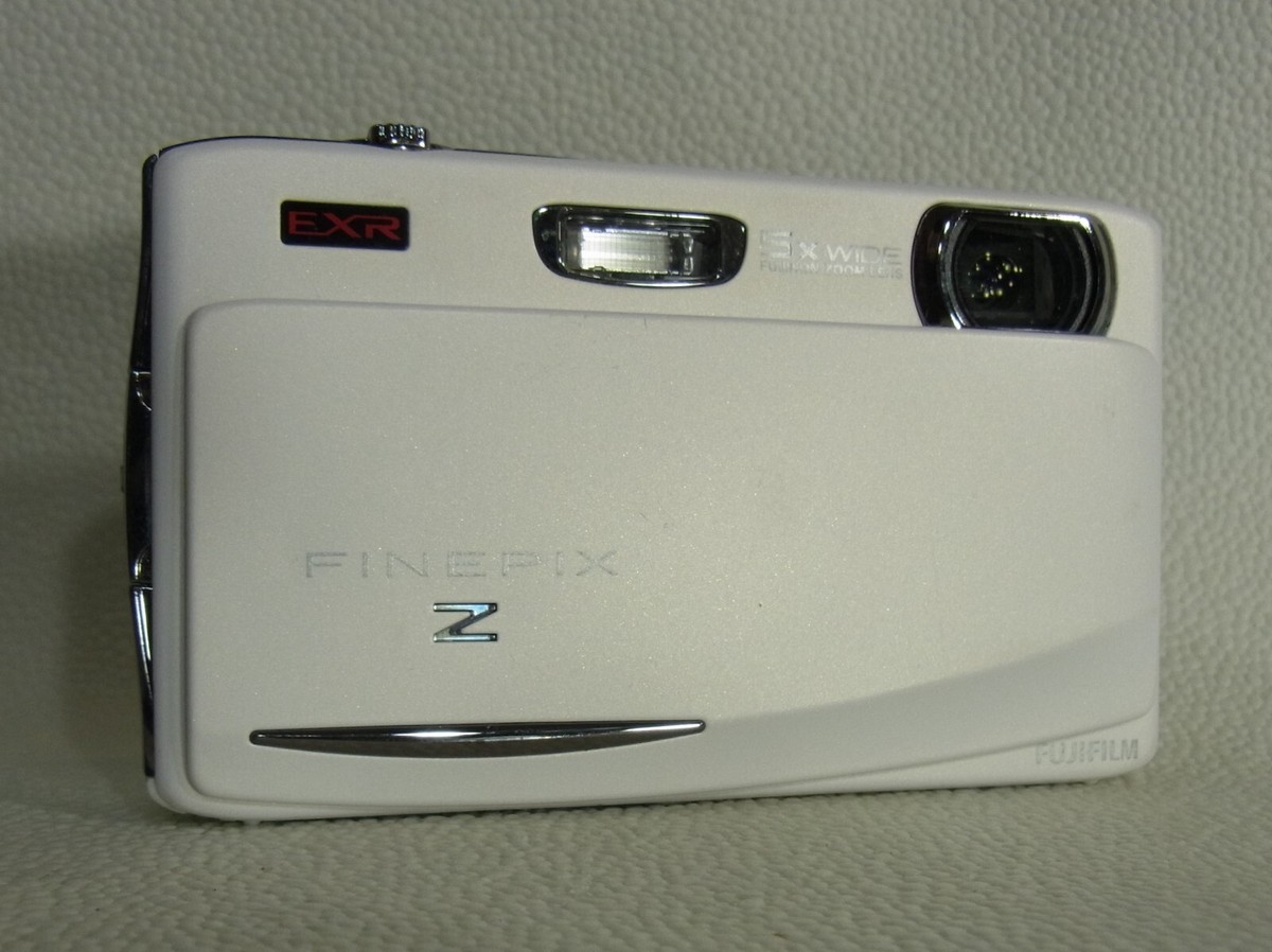 G806 Fujifilm FinePix Z950 EXR ホワイト FUJIFILM Finepix Z950 EXR,White,5x,3.5in,16MP Excellent from