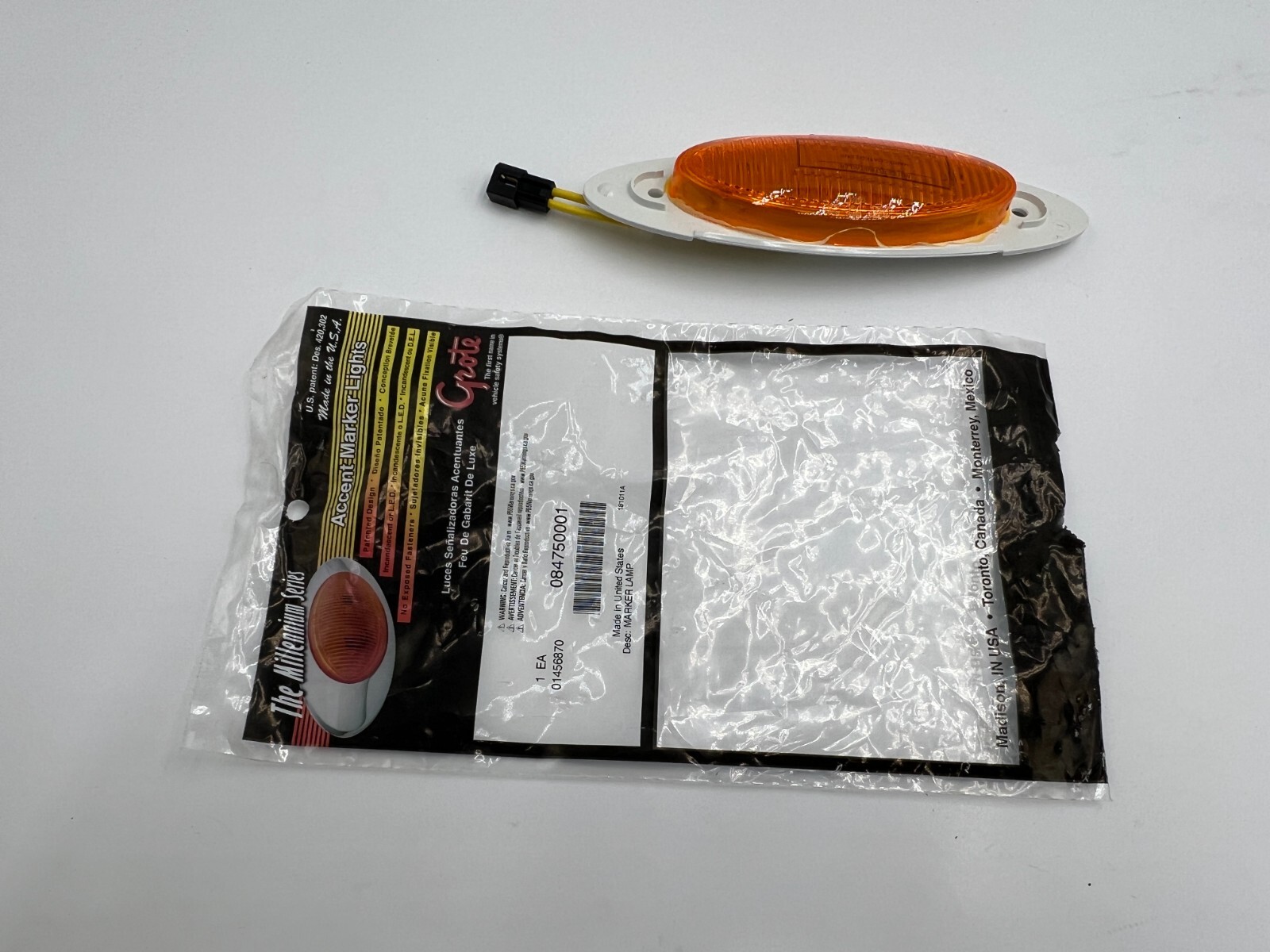 Genuine Grote Accent Clearance Marker Light Lamp 084750001  