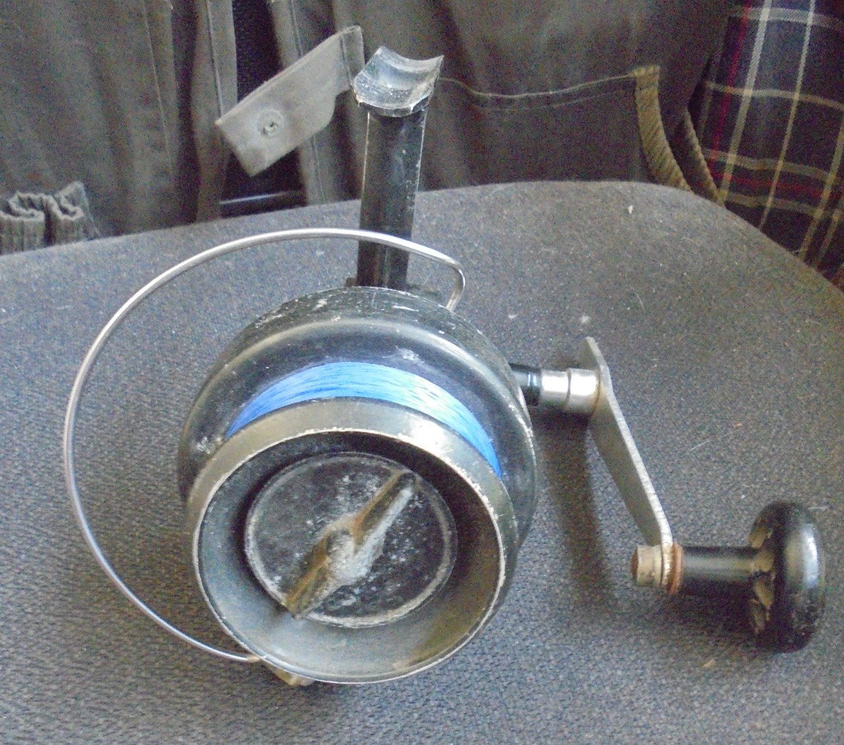 Ancien Moulinet De Pêche RUMER 46 - Pour La Mer (Bar, Loup) - Rare Et à Voir - Occasion Présentable