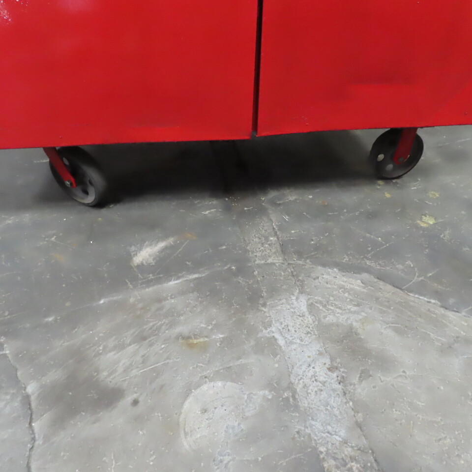 Greenlee No. 69 Double Door Storage Job Box W/Casters & Shelves 60" x32" x 46" eBay