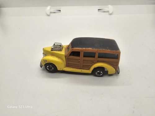 Hot Wheels Carro Legnoso Collegato Giallo - Foto 2 di 4