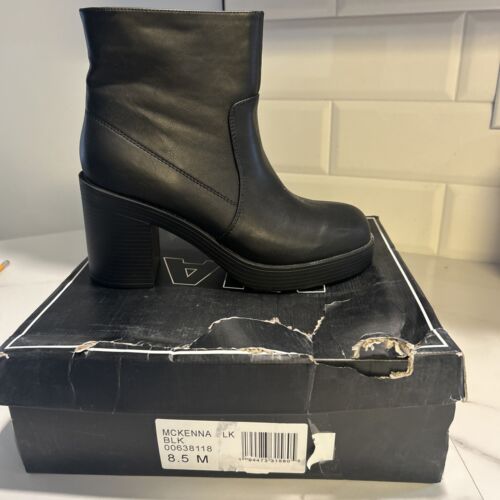 MIA Ankle Booties W Block Heel Women’s Size 8.5 Black Vegan Leather NEW IN BOX