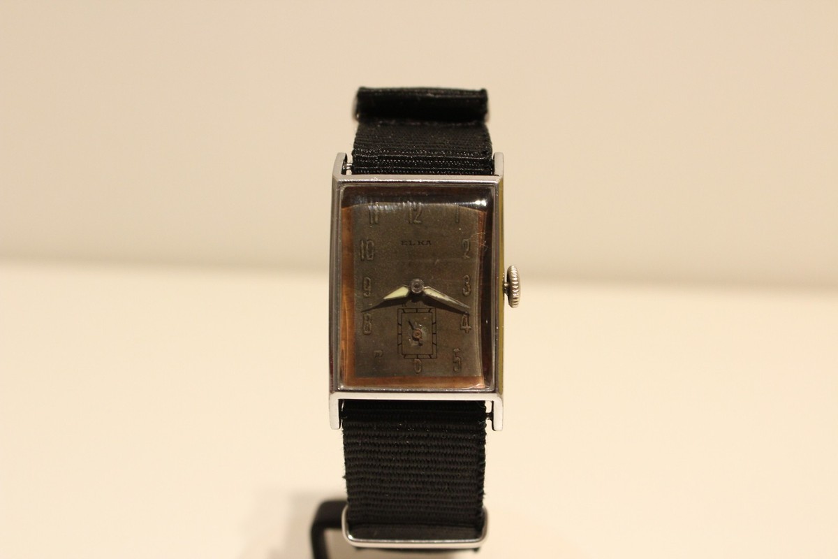 VINTAGE WW2 MILITARY RARE BIG RECTANGULAR MECHANICAL MEN'S WATCH