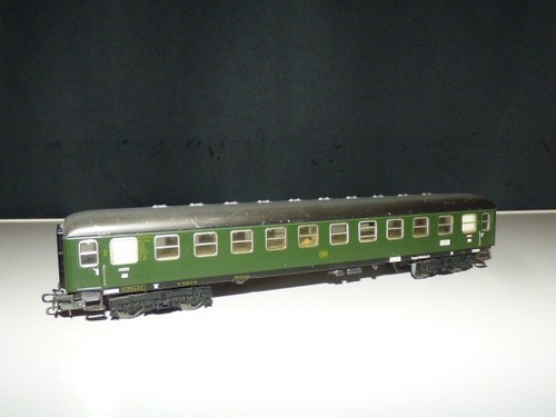 Märklin Spur H0 2.Klasse Personenwagen 182035 Stg | Zustand: Gebraucht