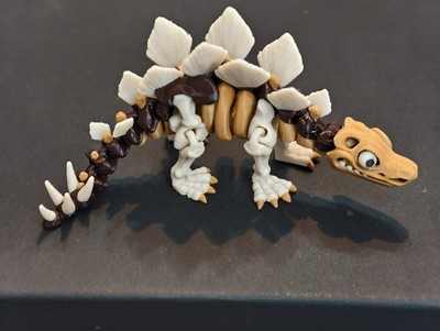 3D-gedrucktes Stegosaurus Skelett flexibel gelenkig zappeln Spielzeug Schreibtisch Haustier Dinosaurier 