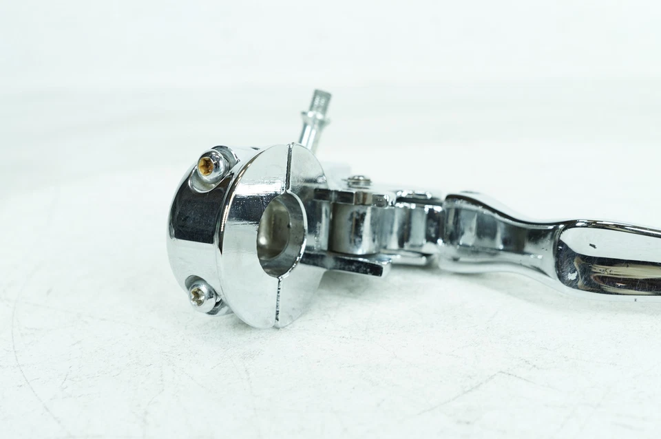 Harley Sportster XL883 L 2005 baja OEM palanca de control embrague delantero izquierdo Foto 4 de 4