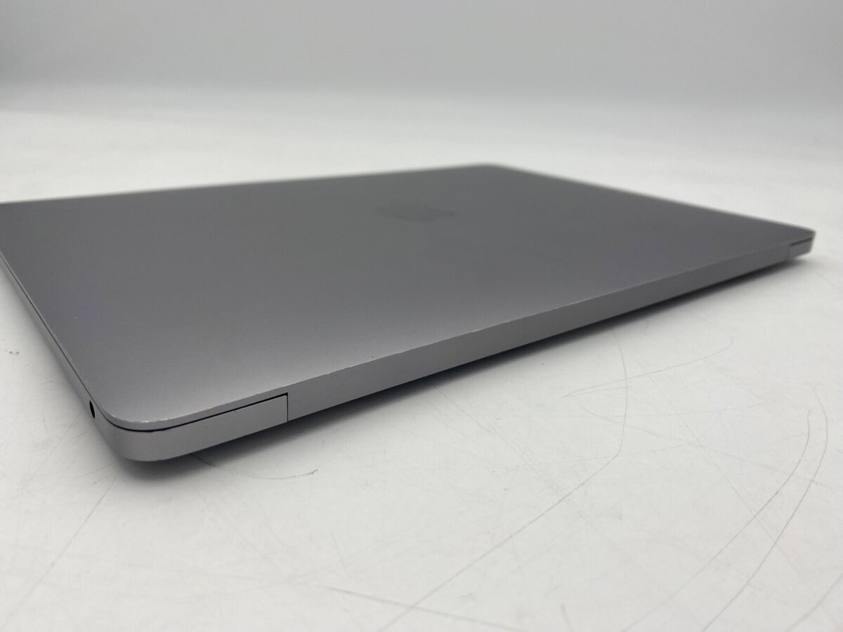 2020 Macbook Air Apple M1 8/7 Core CPU/GPU 3.2 Ghz 16GB RAM 2020 Macbook Air Apple M1 8/7 Core CPU/GPU 3.2 Ghz 16GB RAM