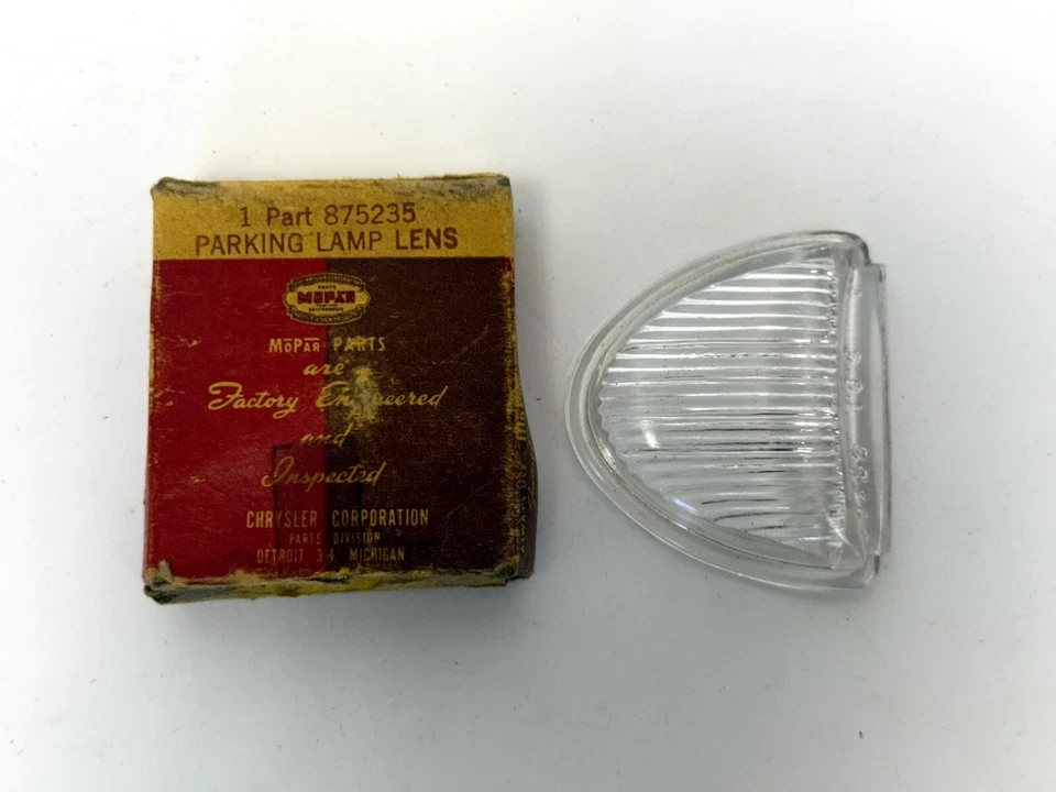 1940 Plymouth P9 Roadking P10 Deluxe парковки лампа прозрачный объектив 875235 новый из старых запасов. - Изображение 3 из 4