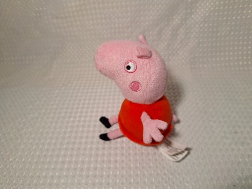 Peppa Pig Plush Small 6" Stuffed Animal Figure Red Shirt Hasbro - Picture 3 of 6