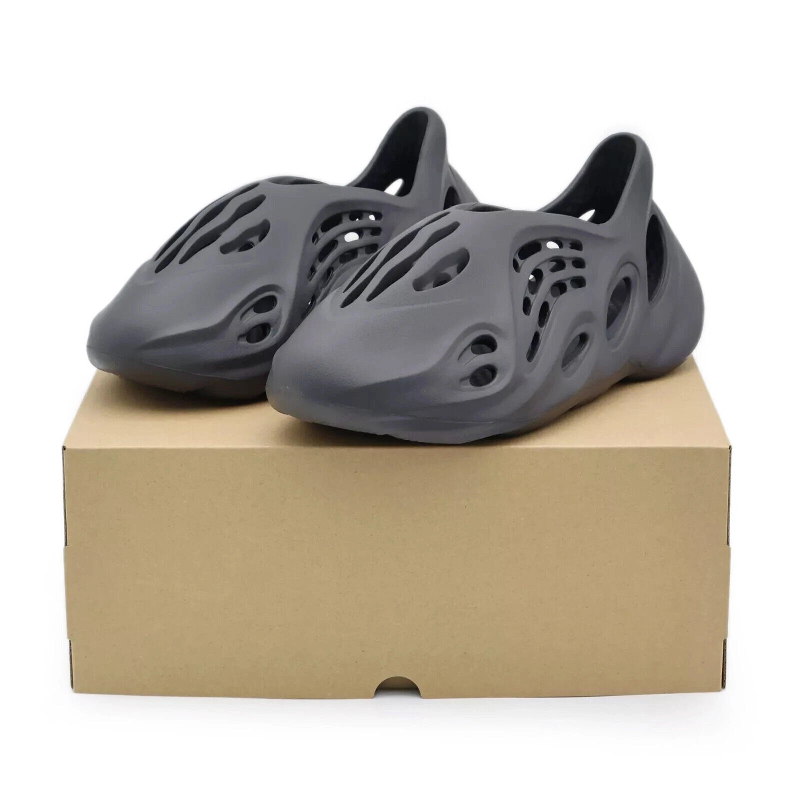 HP8739 adidas Yeezy Foam Runner Onyx Deep Black Grigio scuro Carbon Noir (Uomo)