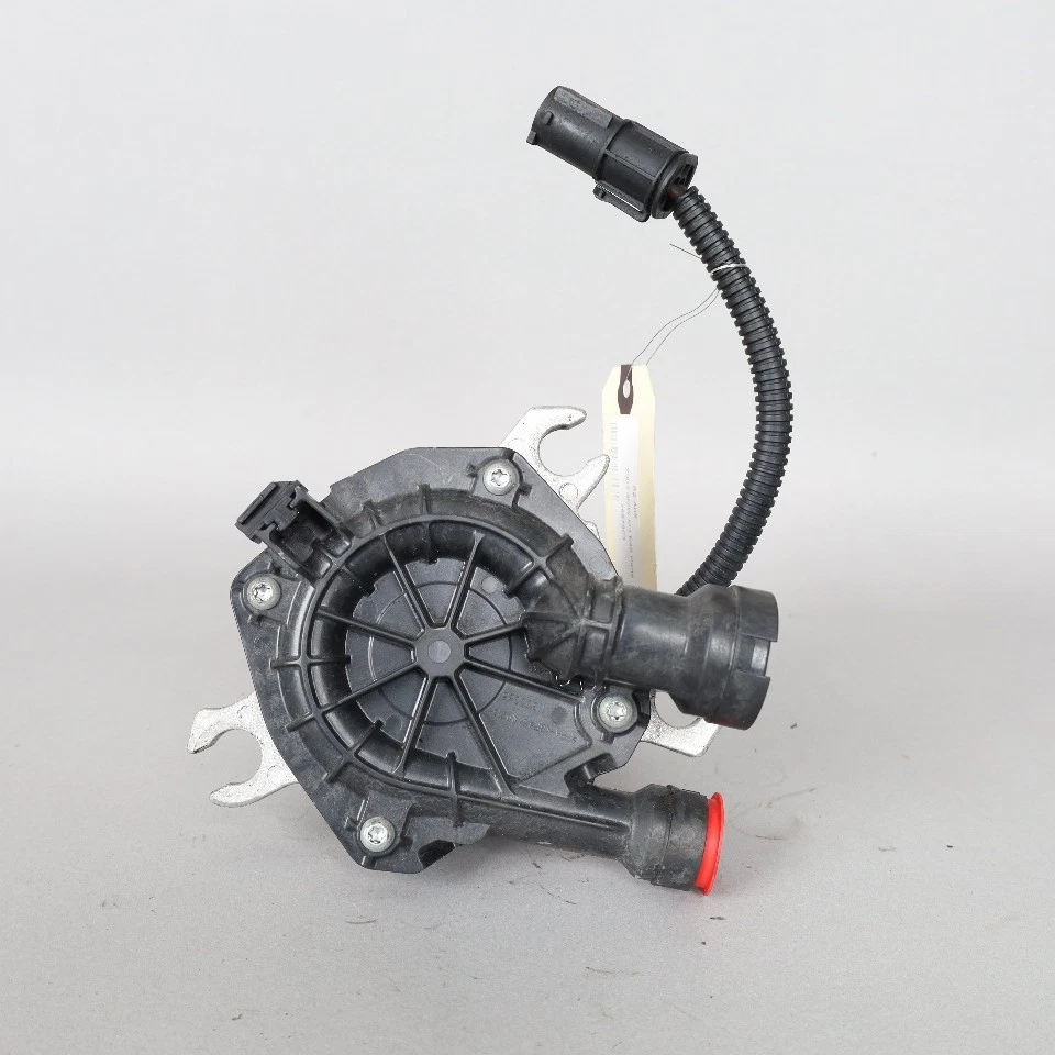 Bomba de inyección de aire BMW 128i 328i N51 2007-2013 11727557903 OEM usada Foto 3 de 4