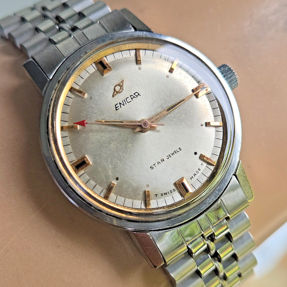 Vintage ENICAR Ocean Pearl men's manual wind watch AR-1140