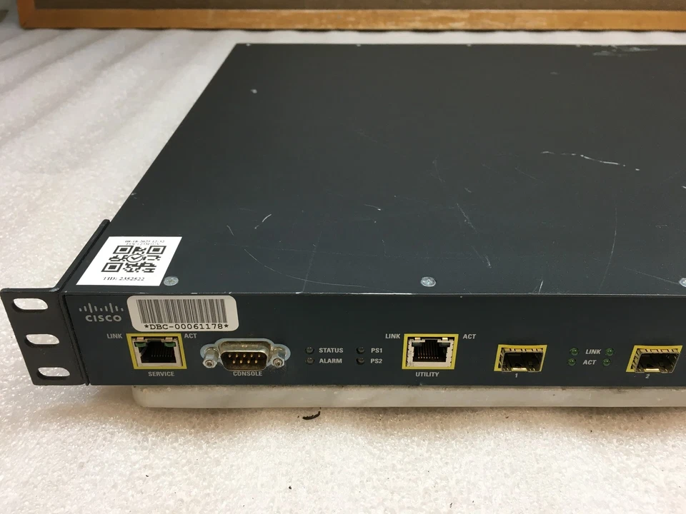 Cisco 4404 Series AIR-WLC4404-100-K9 V02 100 APs Wireless LAN Controller - Image 2 of 4