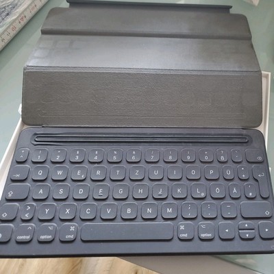 APPLE Smart Keyboard für iPad 10,5 Zoll QWERTZ schwarz 