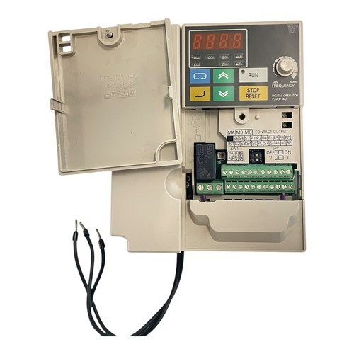 Omron Frequency Converter 0,9kVA 380V Varispeed V7 CIMR-V7AZ40P2 Industry Use - Picture 12 of 12