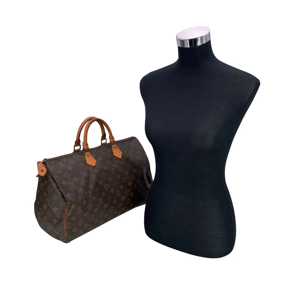 Louis Vuitton Speedy 40, foto 2 di 5