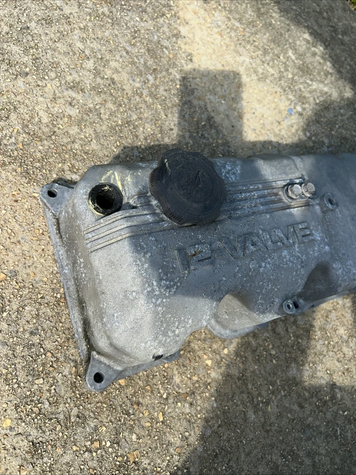 1993 Mazda B2600i 2.6L Pickup Truck Valve Cover OEM 1991 1992 1990 92 91 93 90 Foto 3 de 4