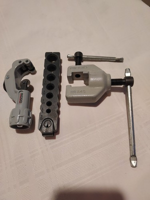 #ad Flaring Tool Kit By Ridgid Model 345 And Cutter By Ridgid Model 150 $148.00