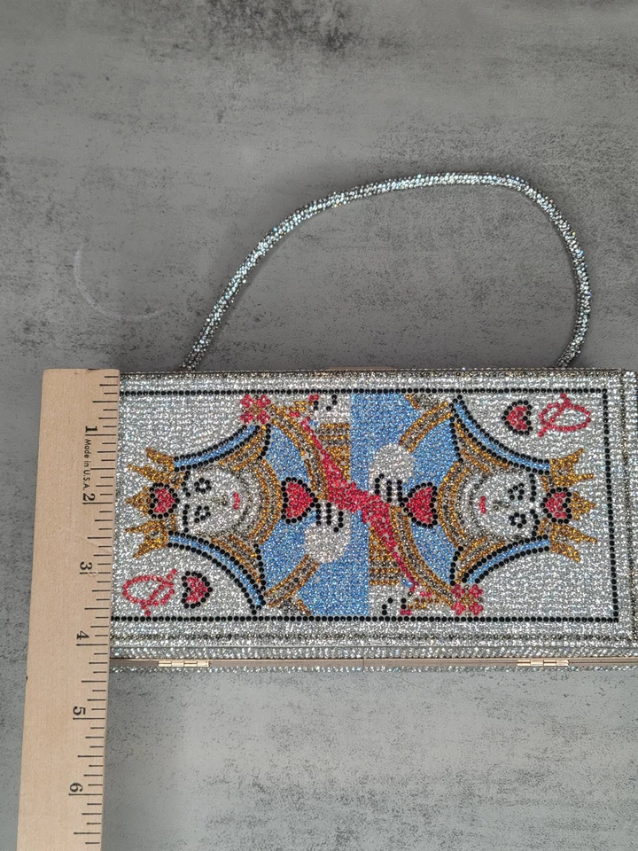 Cartera sin asas Queen of Hearts color plata brillante con correa de caída de 6" ¡LEER! Foto 4 de 4