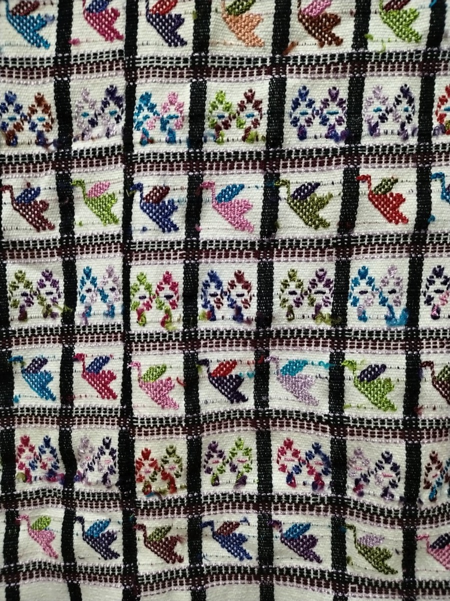 DH01 Guatemalan Huipil Blouse Santiago Atitlán, Sololá, Guatemala