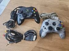 Original Xbox OEM S Controller/ Datel Controller & Xbox AV Composite Cable 