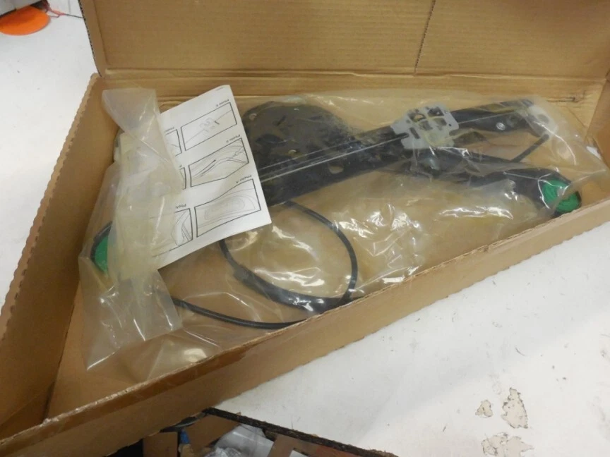 Regulador de ventana (solo regulador) 665-4145 delantero derecho para BMW E46 325i Foto 4 de 4