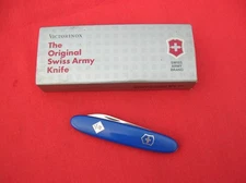 VICTORINOX CUB SCOUT SWISS ARMY BLUE HANDLES KNIFE