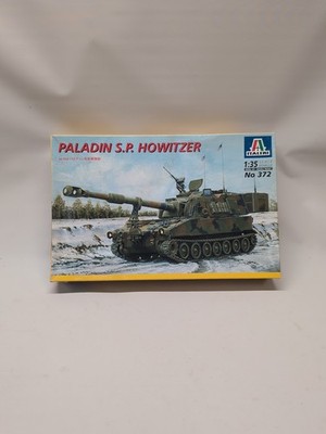 Italari 372 Scale 1/35 Scale Paladin S.P (Self Propelled) Artillery New Open Box