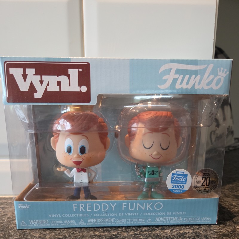 Funko Vynl. - Freddy Funko 2 Pack - Limited to 3000 - Funko Shop Exclusive