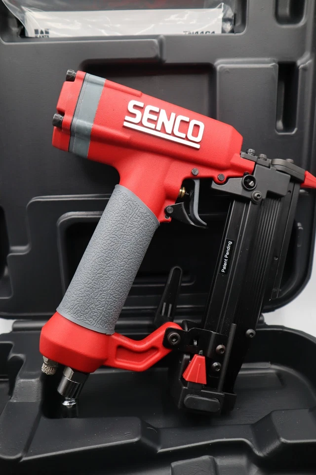 Clavadora de aire Senco TN11G1 1-3/8” calibre 23 Neverlube clavadora sin cabeza Foto 4 de 4