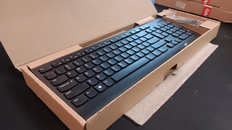 Keyboard + Mouse -Lenovo Essential Wired Keyboard Mouse Combo SK-8823.SM-8823 - Image 4 of 4