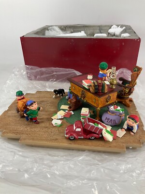 2001 Hallmark Studio Edition Santa's Desk Limited Edition Keepsake Ornament Club