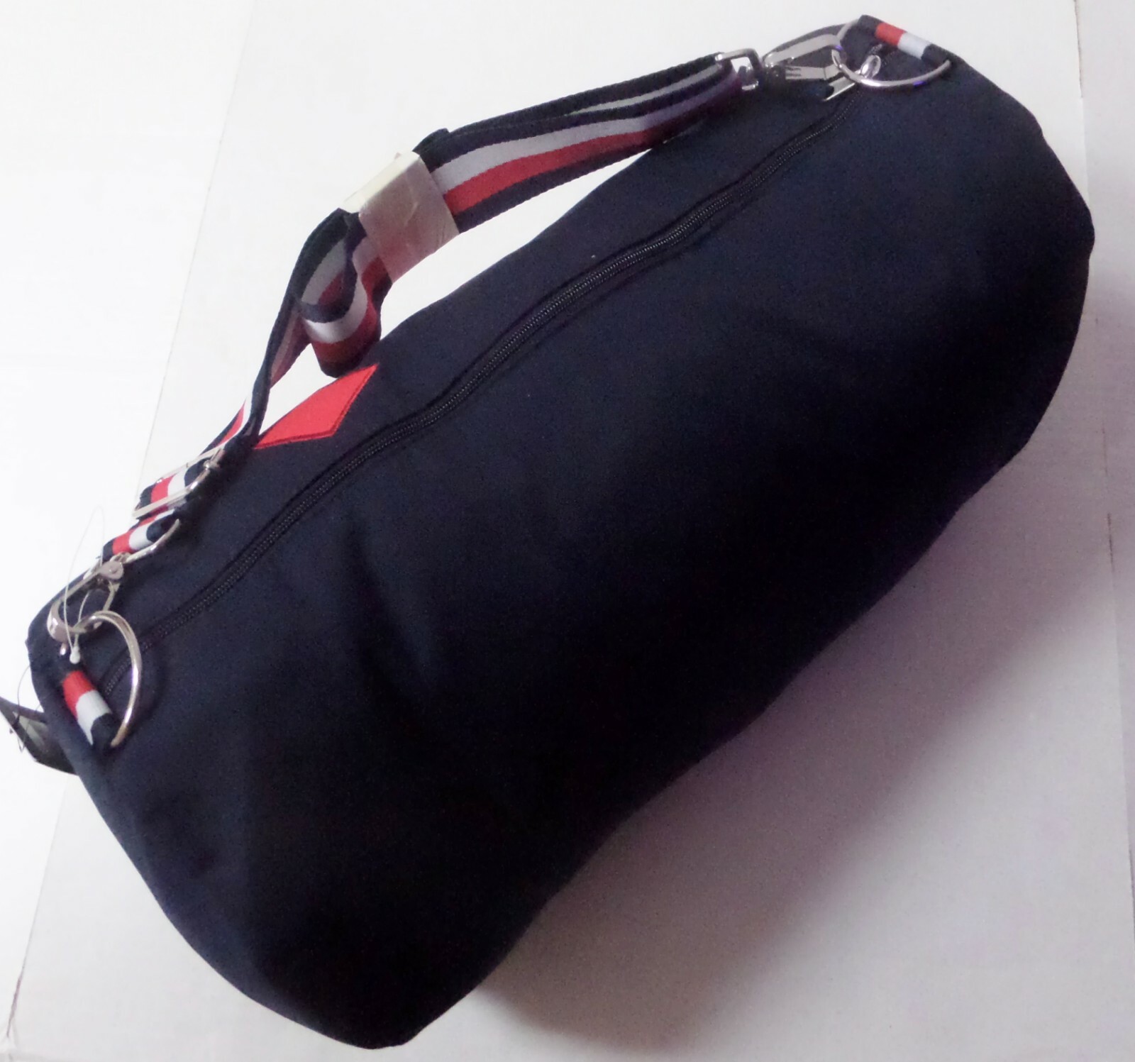 tommy hilfiger travel bag