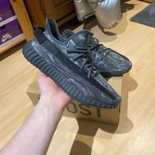 Adidas Yeezy Boost 350 v2 MX Dark Salt UK 9 ID4811