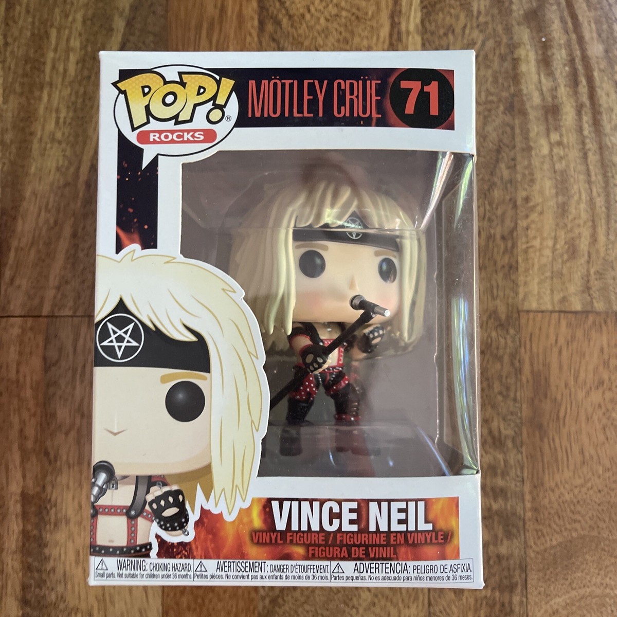 FUNKO POP！　モトリー・クルー（ヴィンス・ニール） 51tPS7ScgSL.jpg_BO30,255,255,