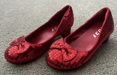 Judy Red Sequined Slipper Shoe/Heels Size 13/1Y (Dorothy Wizard Of Oz 