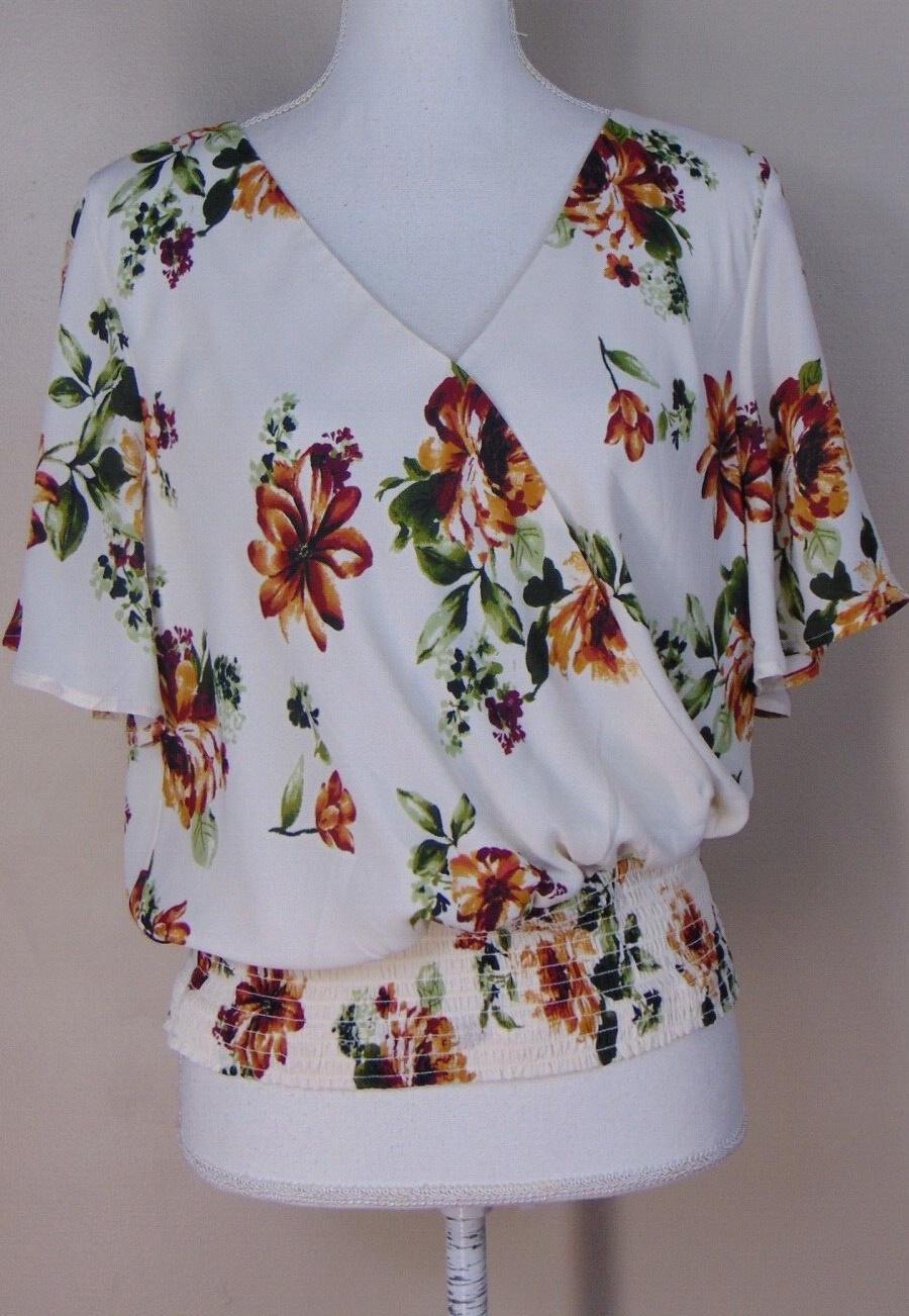 June & Hudson Women's Floral Flutter Sleeve Faux Wrap Blouse in White