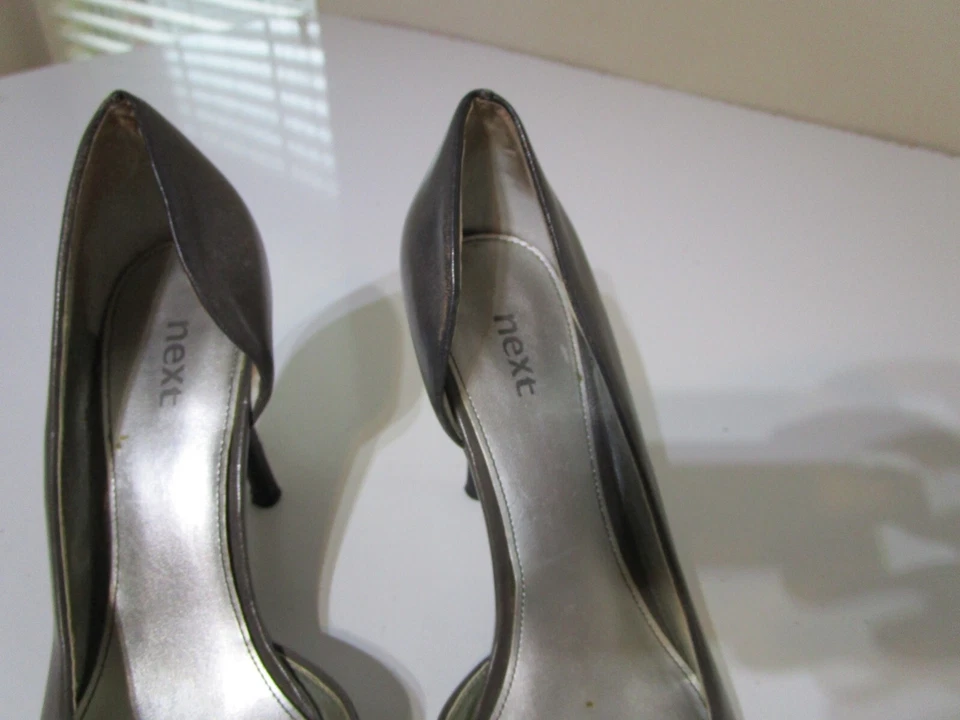 Zapatos de salón Next para mujer punta en punta 2 tonos topo 3" tacones talla 6 Foto 4 de 4