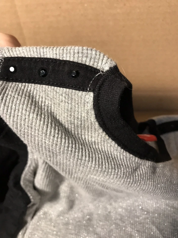 Youth Girls Small S Puma Long Sleeve Shirt Gray Speckled Black Sleeve - Image 3 of 4