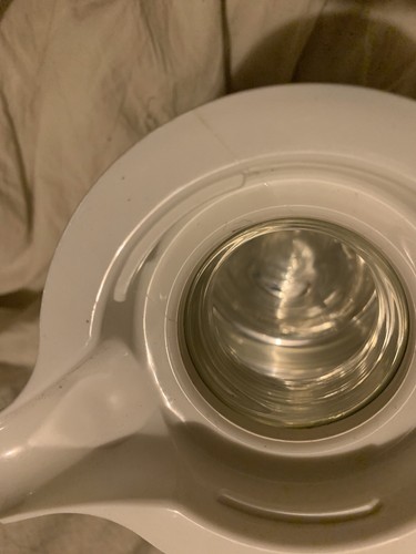 💥RARA Caraffa Isolata Aladdin Thermos Coperchio Pulsante Caldo e Freddo Bianco - Foto 7 di 10