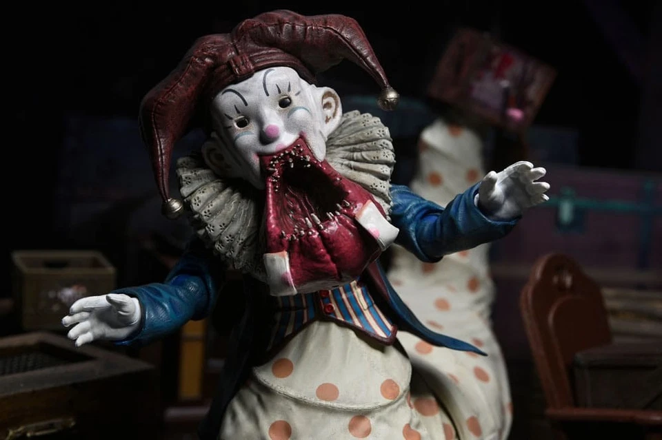 Neca Krampus El Payaso - Imagen 4 de 4