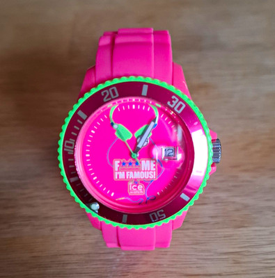 Ice-Watch F*** ME I'M FAMOUS! Mädchen Uhr Quarz Silikon rosa/grün Box