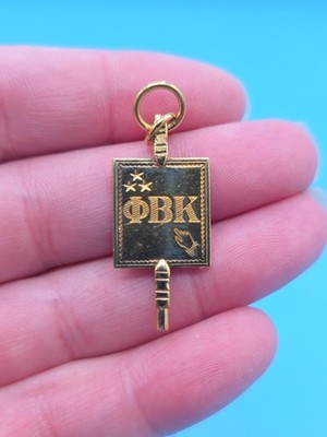 Phi Beta Kappa 10K Gold Honor Society Key Pendant   Texas 1985 Nicolle Nelson