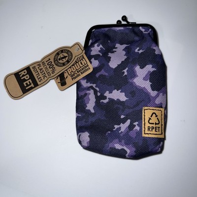 Cameo Colorful Cigarette Pouch made with Recycled Plastic Bottles, won t close 